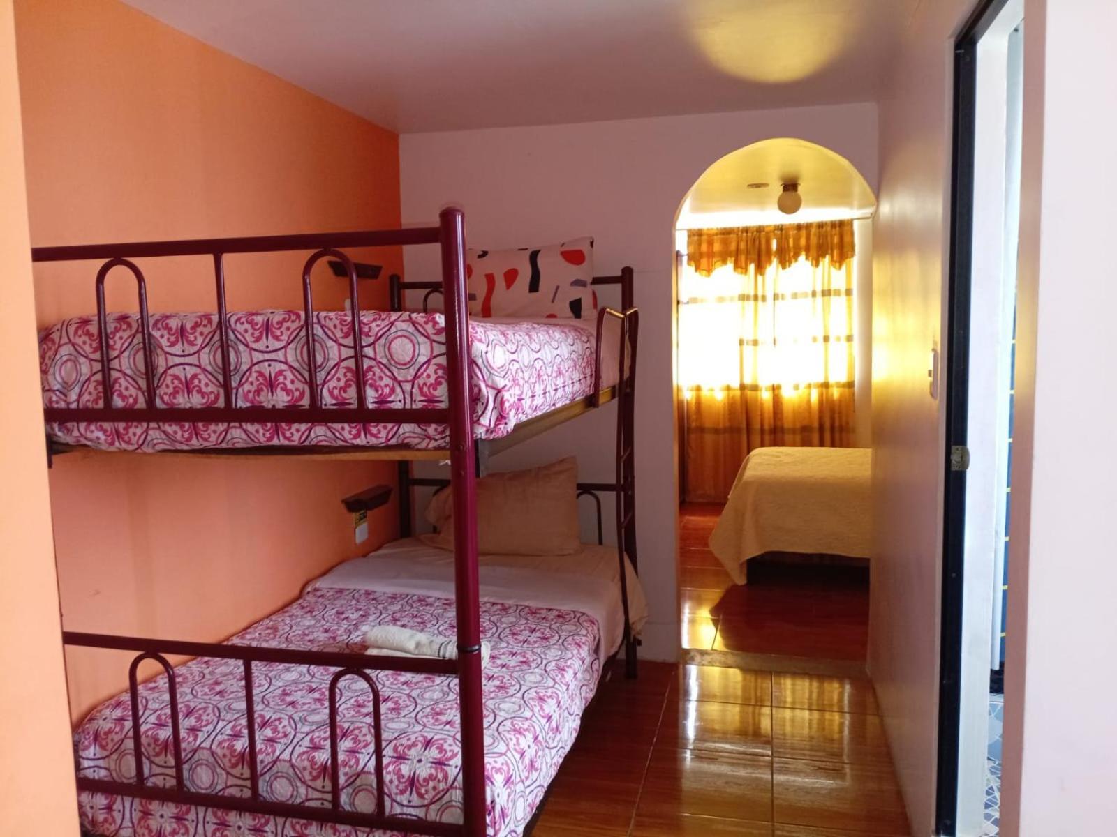 Hostal Mariscal Sucre Табабела Екстер'єр фото